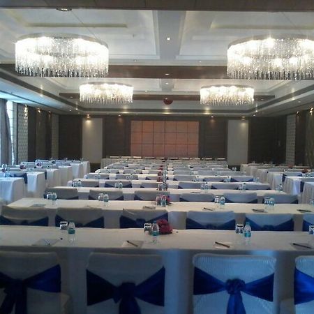 Grand Notting Hills Hotel And Resorts Új-Delhi Kültér fotó