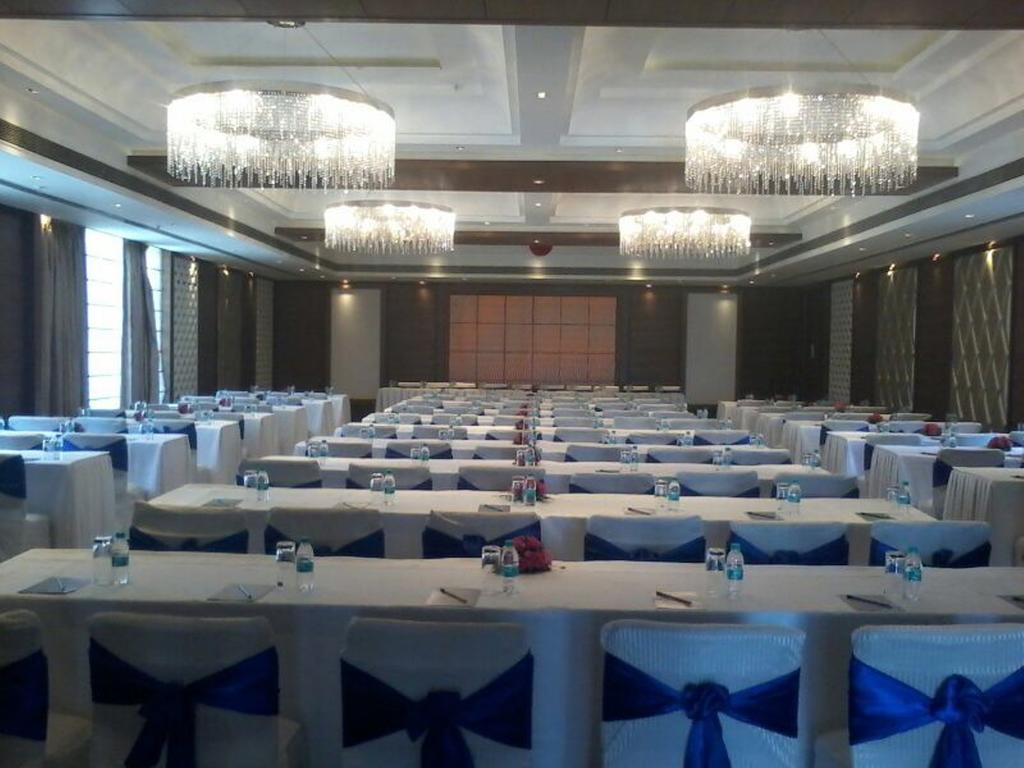 Grand Notting Hills Hotel And Resorts Új-Delhi Kültér fotó