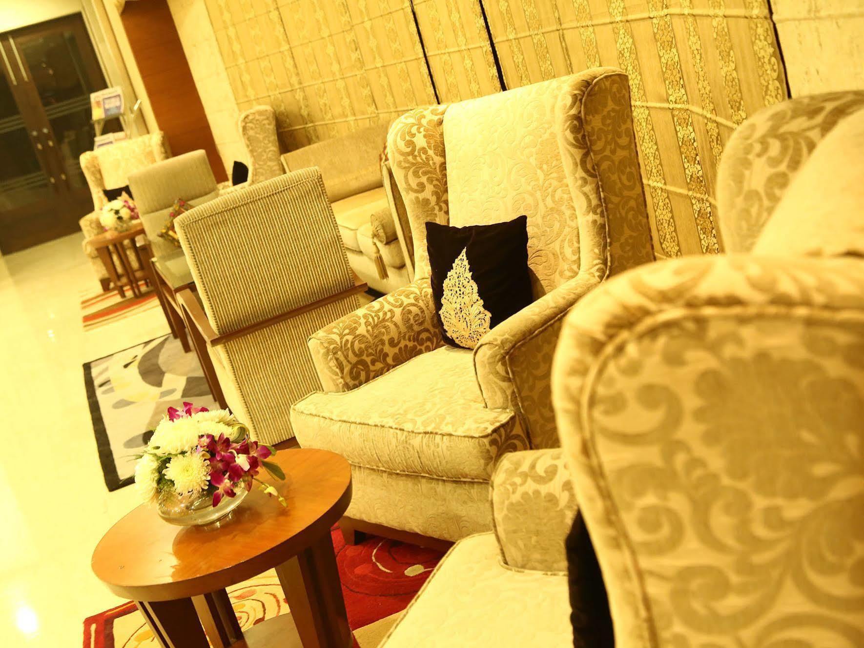 Grand Notting Hills Hotel And Resorts Új-Delhi Kültér fotó