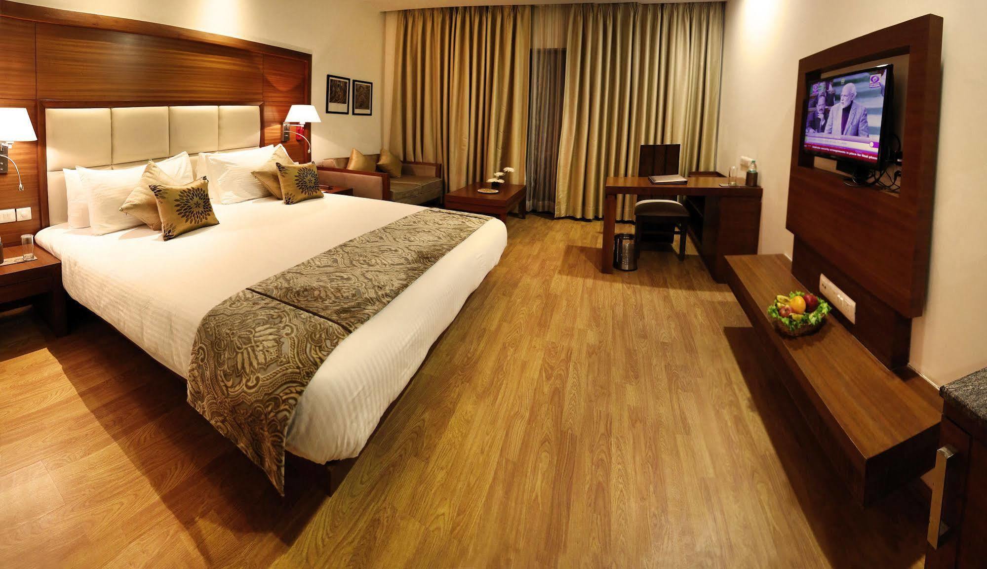 Grand Notting Hills Hotel And Resorts Új-Delhi Kültér fotó
