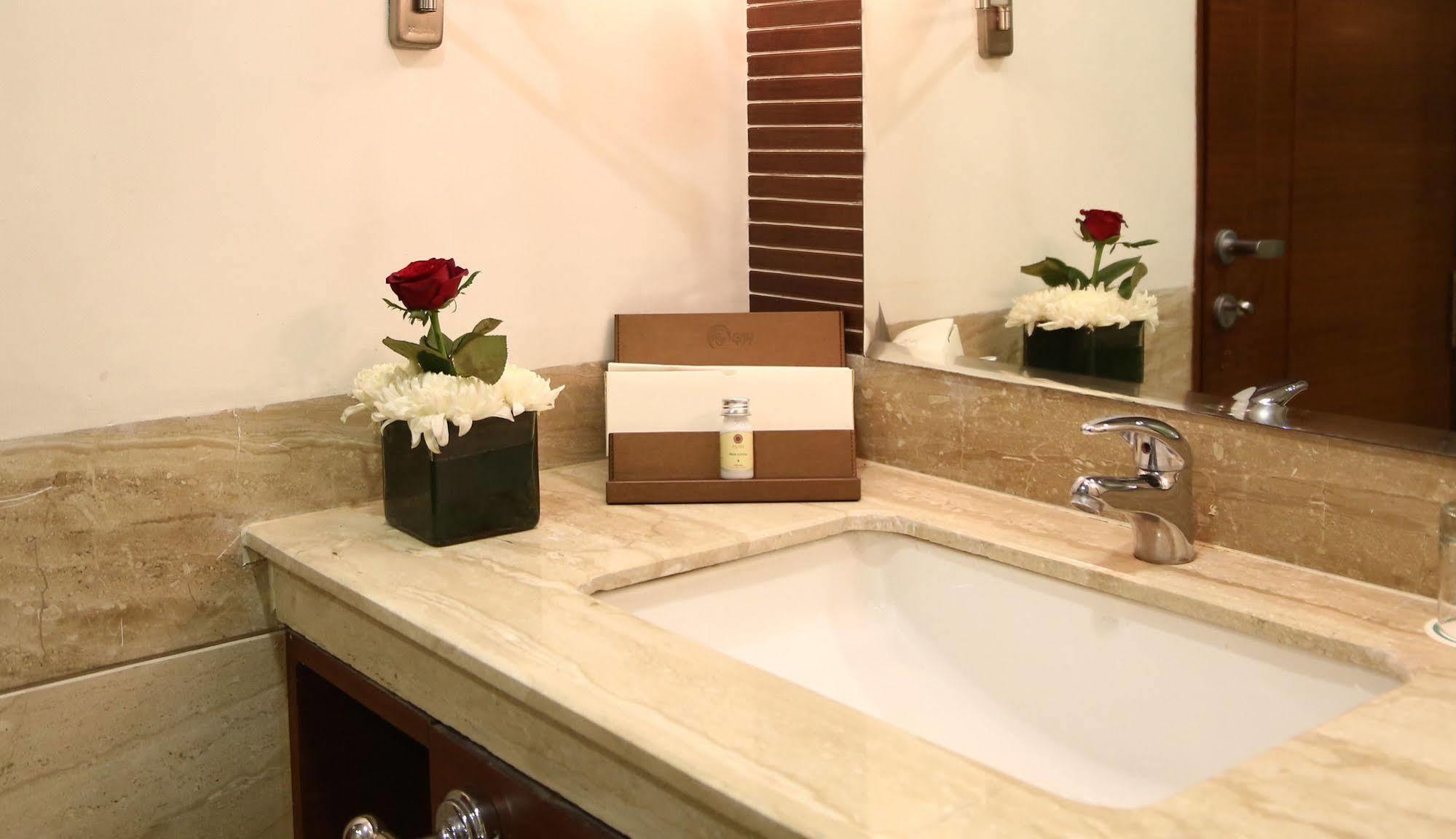 Grand Notting Hills Hotel And Resorts Új-Delhi Kültér fotó