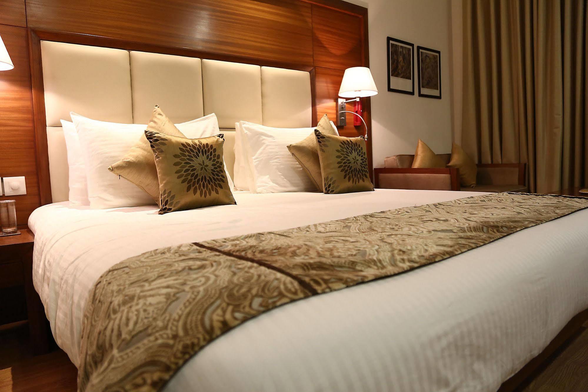Grand Notting Hills Hotel And Resorts Új-Delhi Kültér fotó