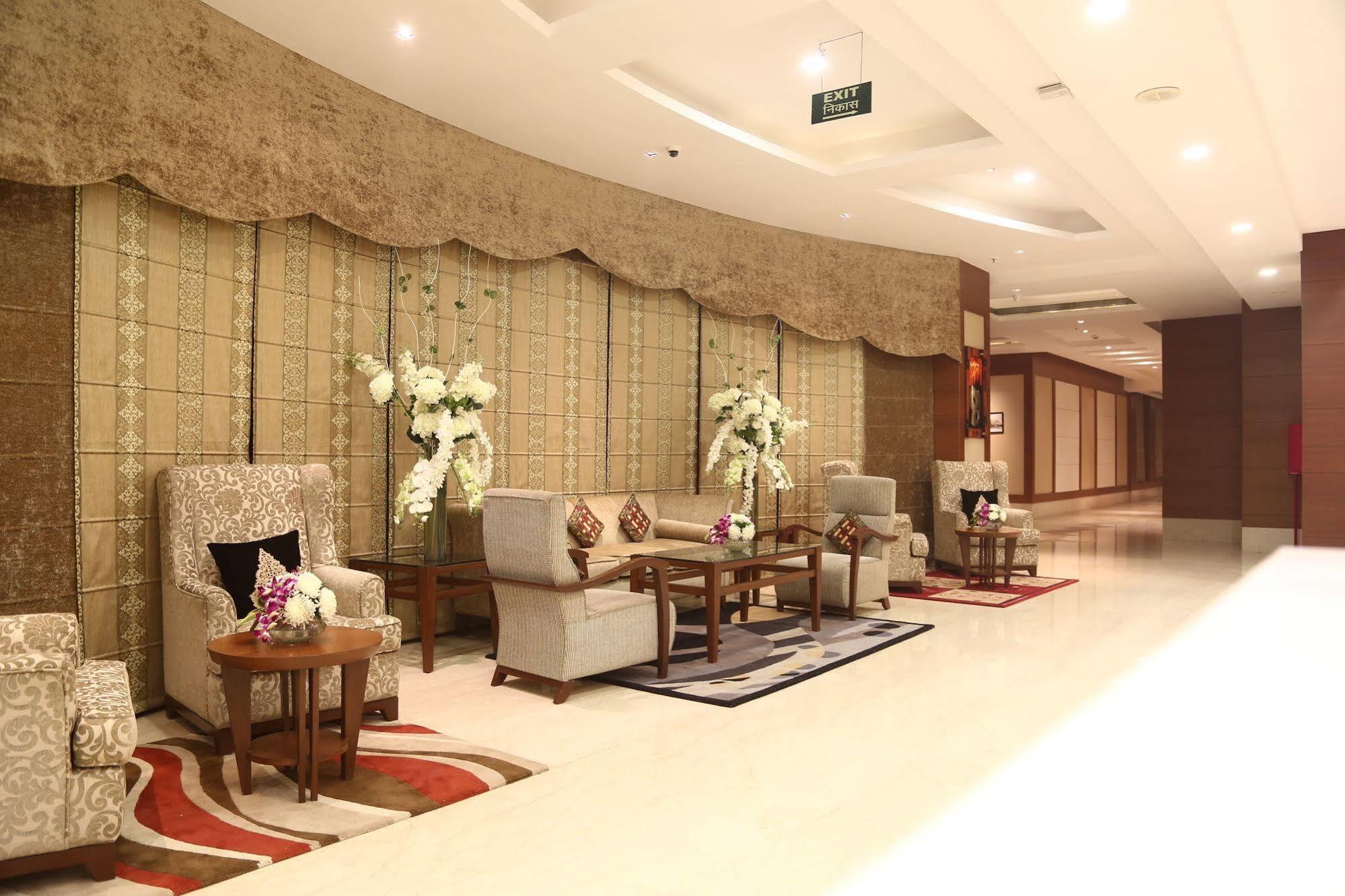 Grand Notting Hills Hotel And Resorts Új-Delhi Kültér fotó
