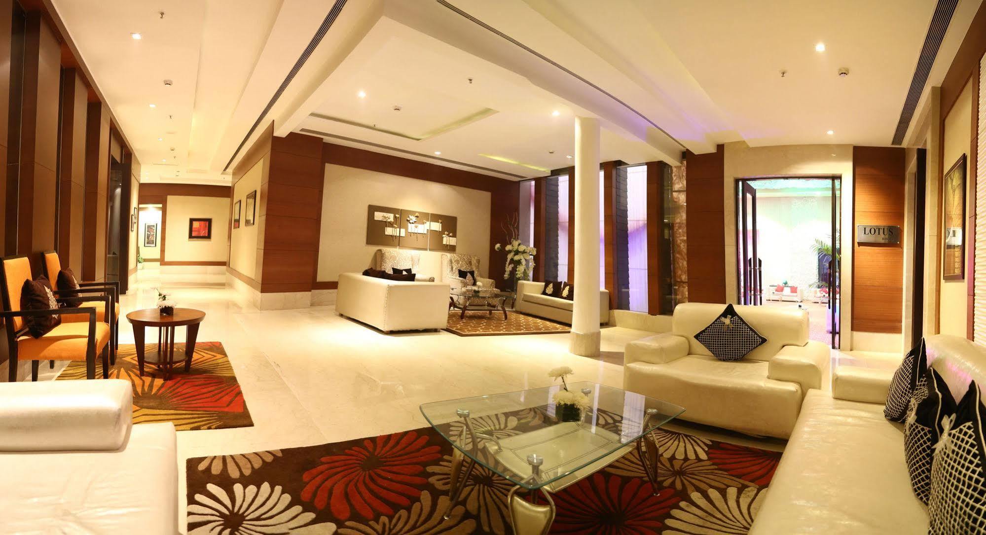Grand Notting Hills Hotel And Resorts Új-Delhi Kültér fotó